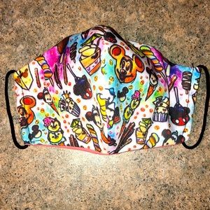 3/15$ Custom Disney snacks print 😷 face-mask